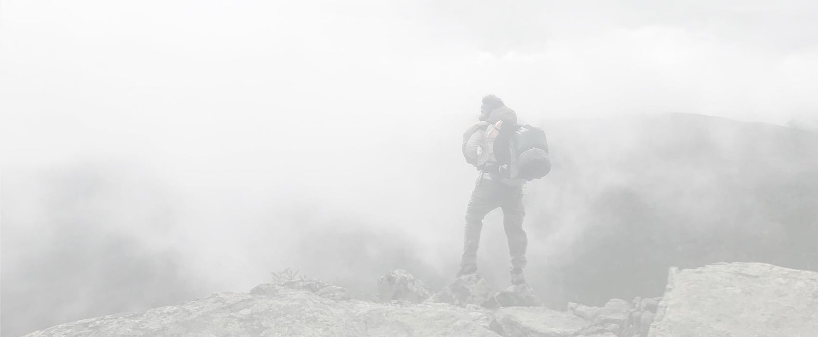 balazs-busznyak-3mtcyvbAqzM-unsplash Camiseta Vibra"